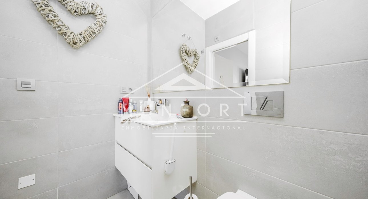 Revente - Villas -
Orihuela Costa - Villamartín