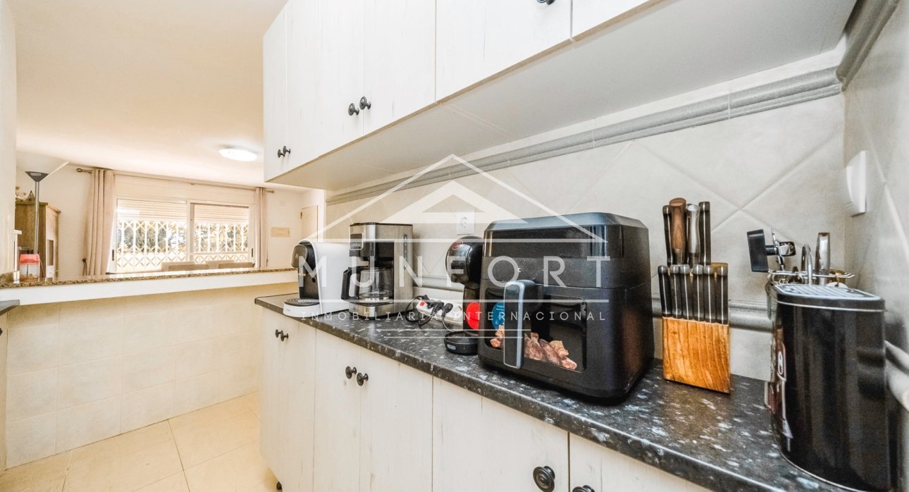 Revente - Villas -
Orihuela Costa - Villamartin