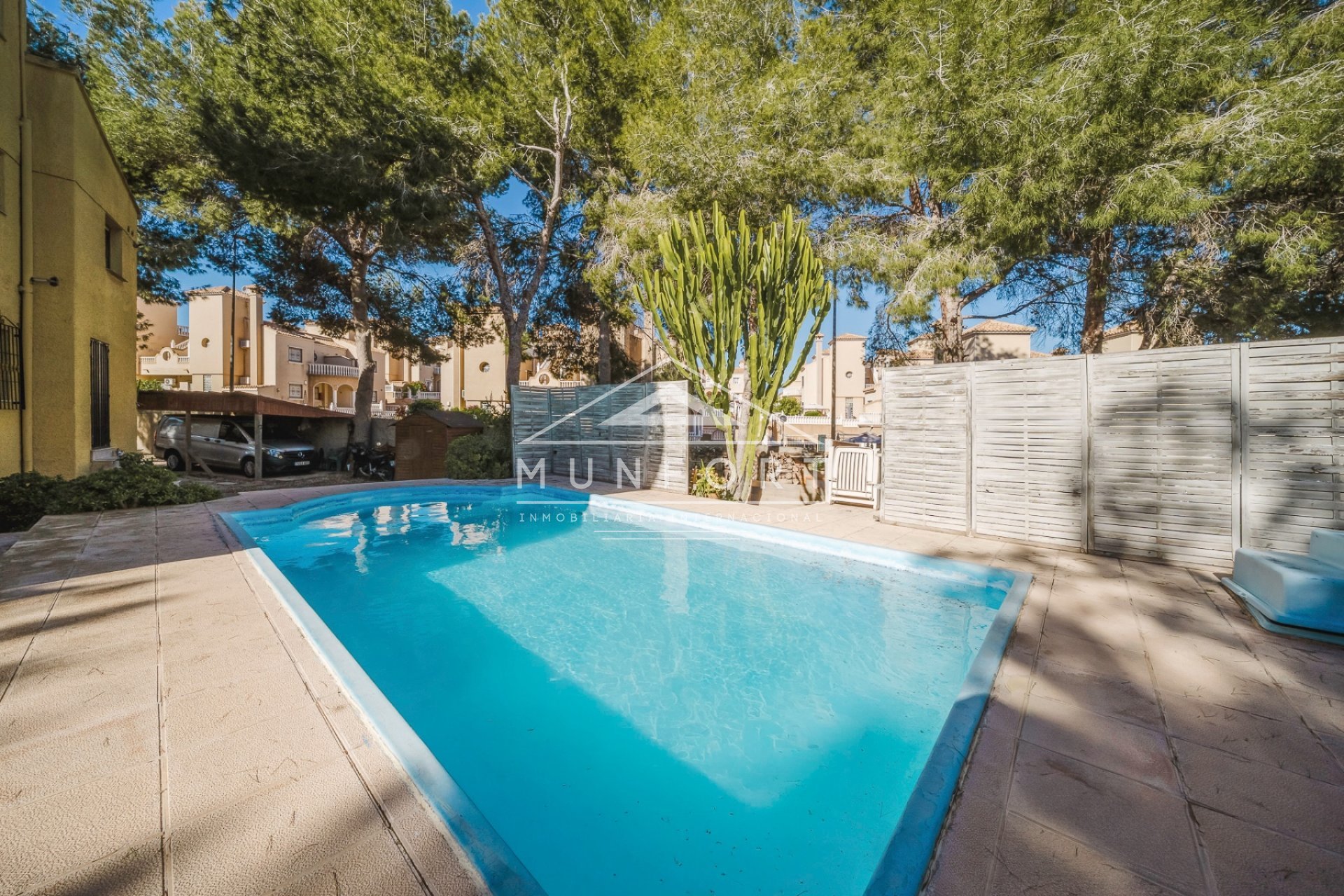 Revente - Villas -
Orihuela Costa - Villamartin