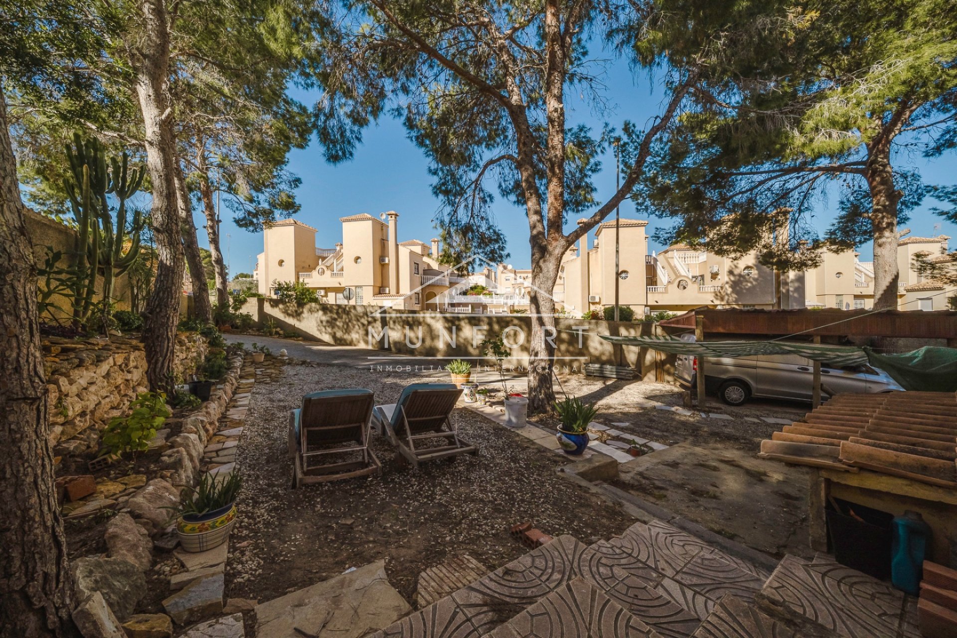 Revente - Villas -
Orihuela Costa - Villamartin