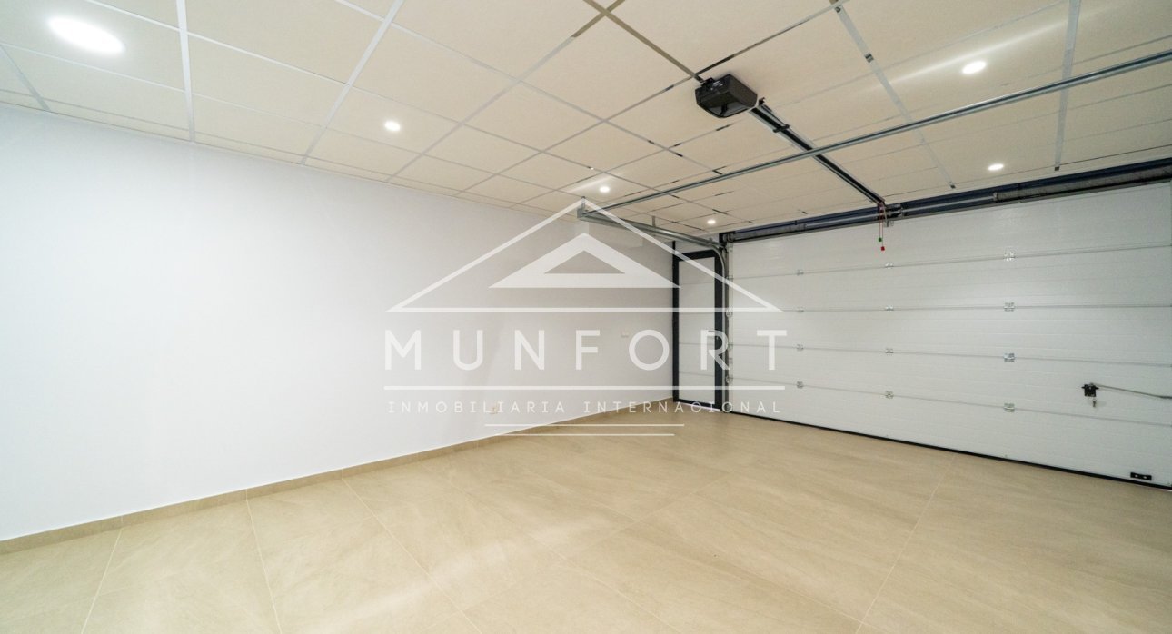 Revente - Villas -
Orihuela Costa