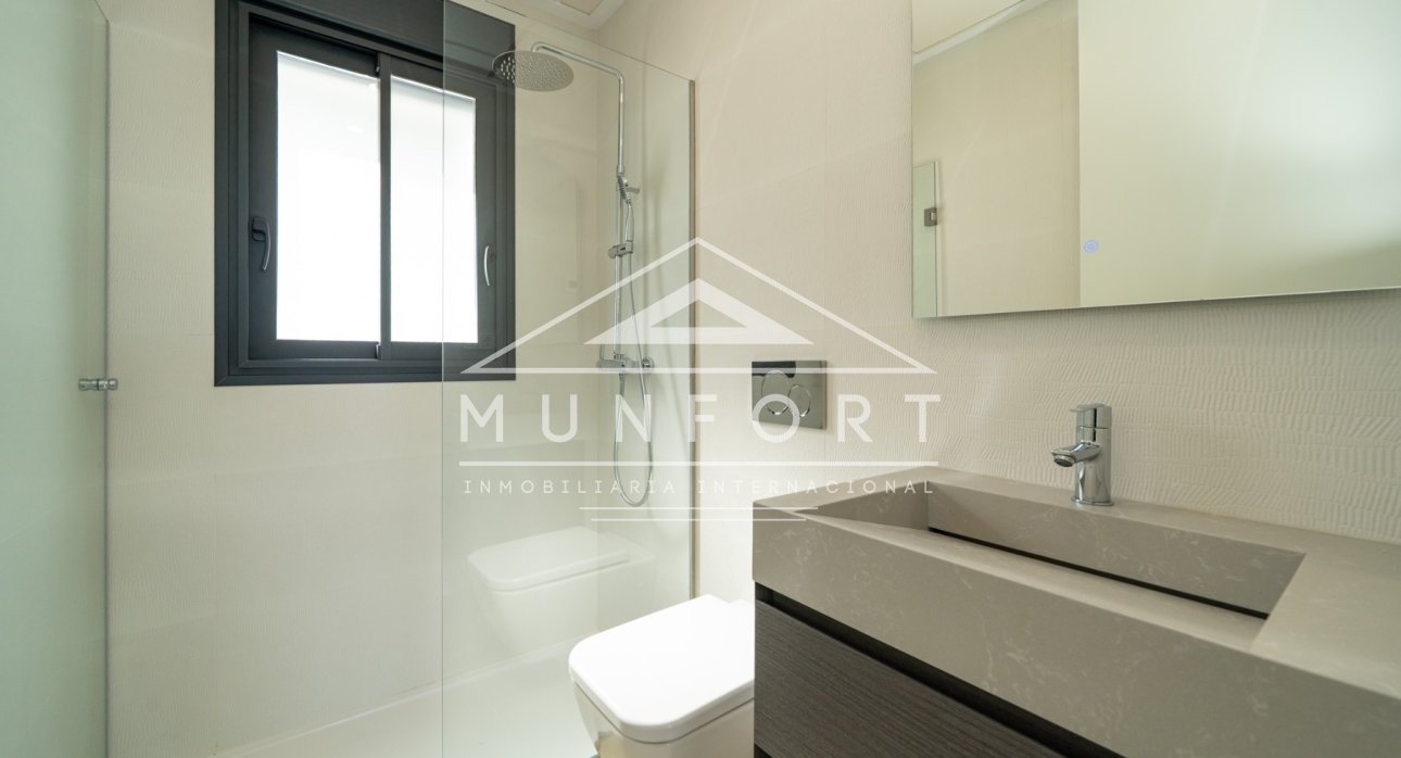 Revente - Villas -
Orihuela Costa