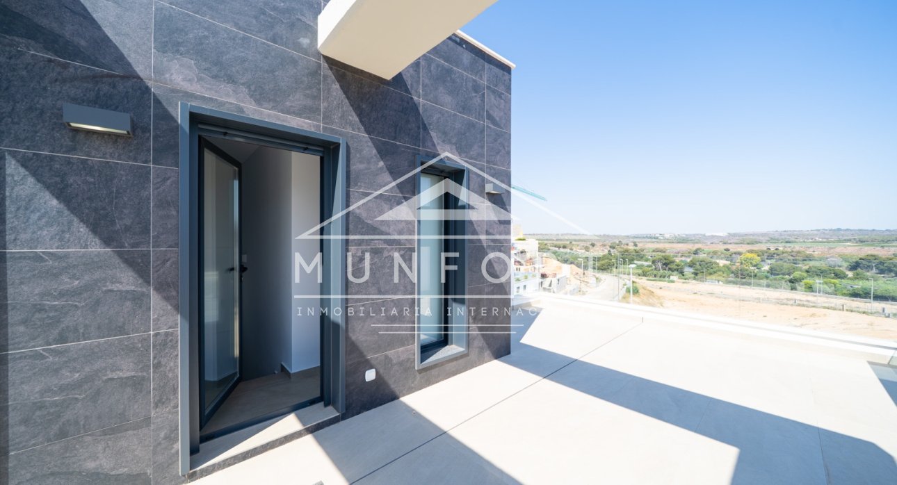 Revente - Villas -
Orihuela Costa