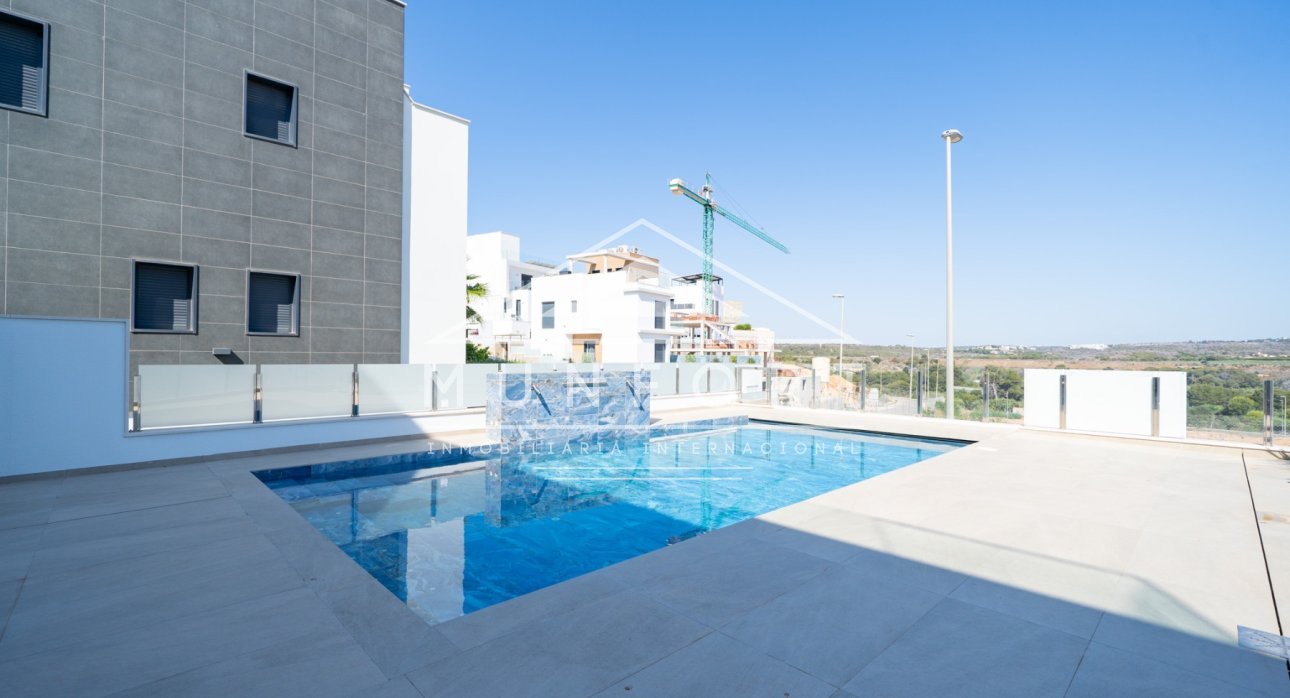 Revente - Villas -
Orihuela Costa