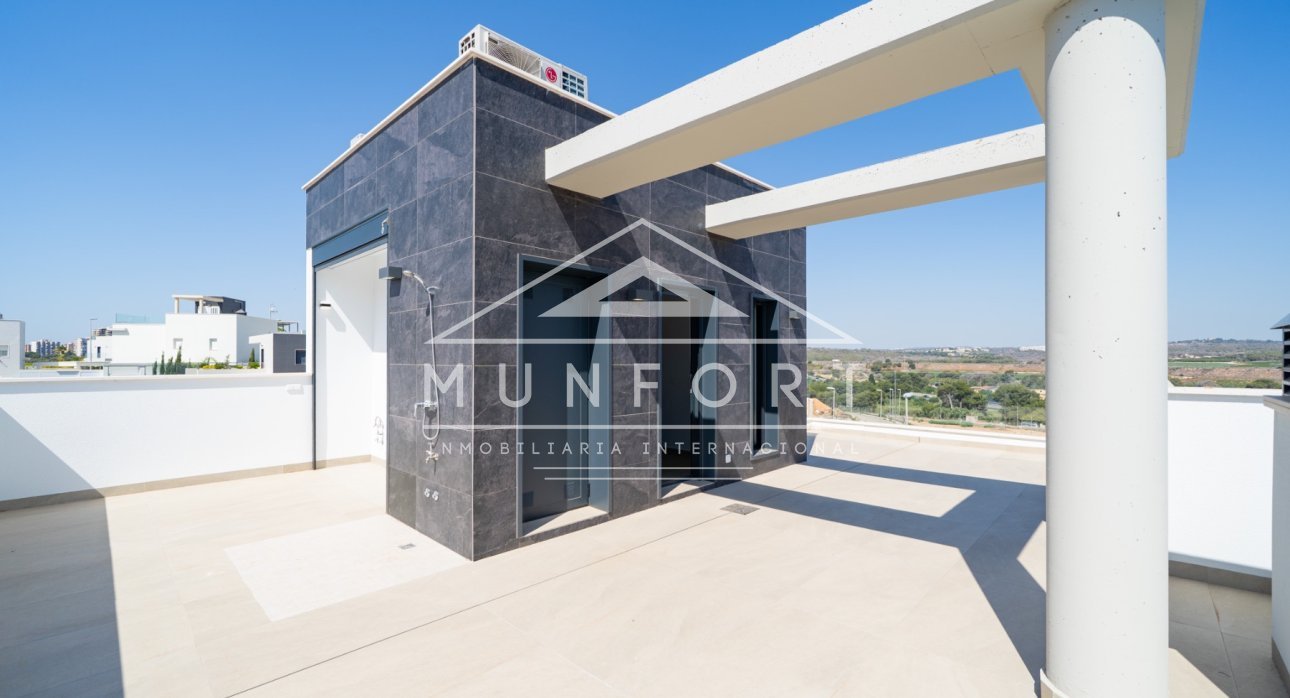 Revente - Villas -
Orihuela Costa