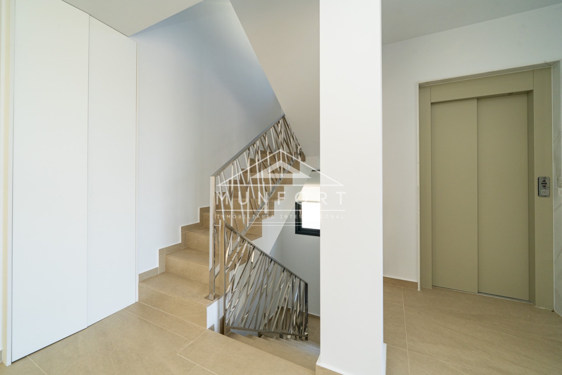 Revente - Villas -
Orihuela Costa