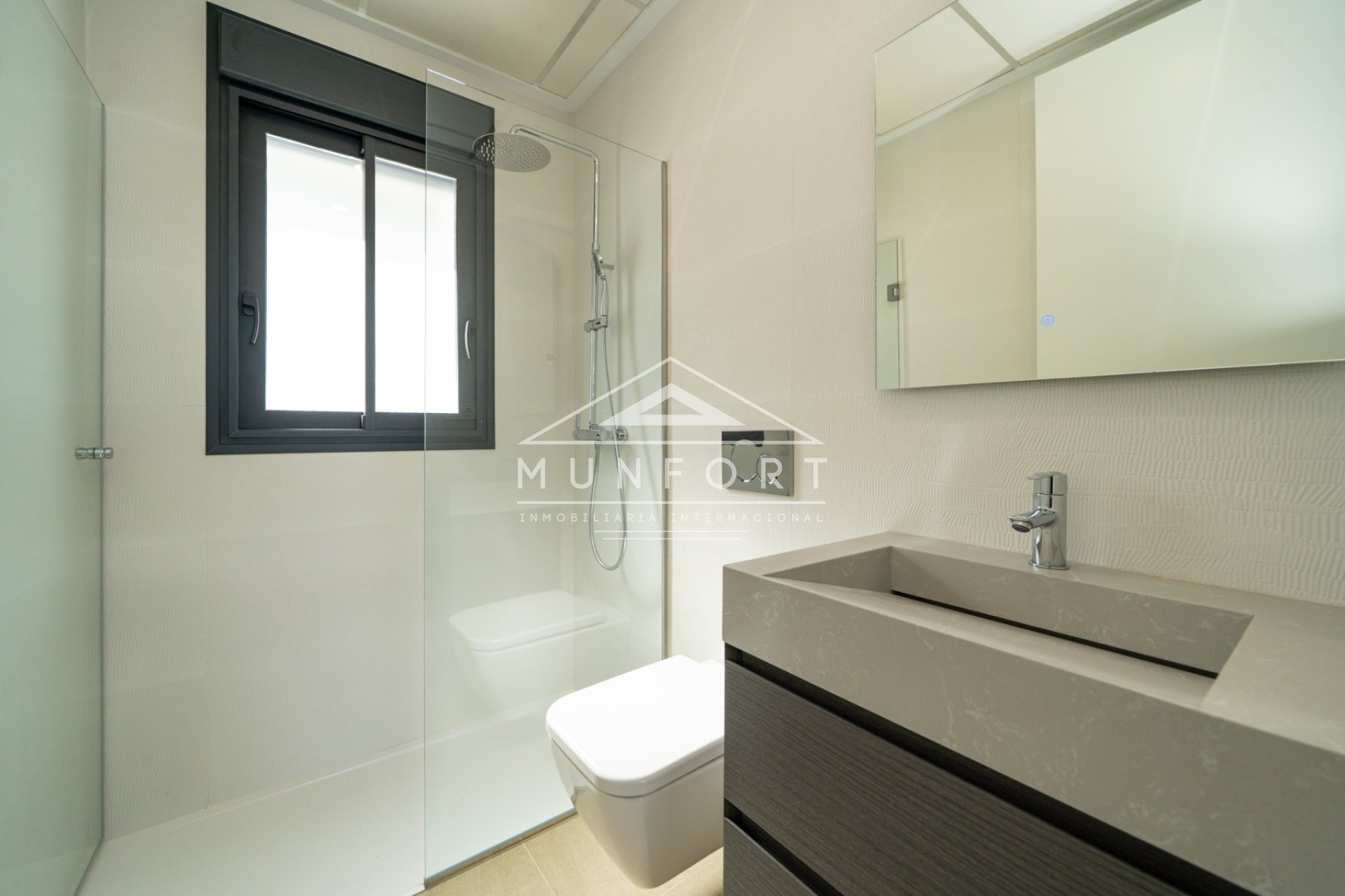 Revente - Villas -
Orihuela Costa