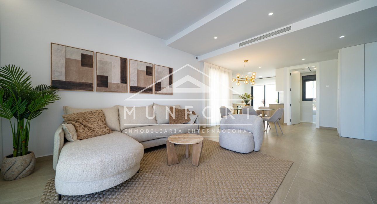 Revente - Villas -
Orihuela Costa