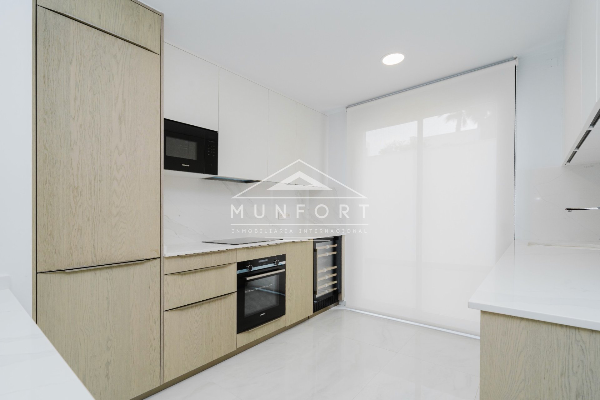 Revente - Villas -
Orihuela Costa