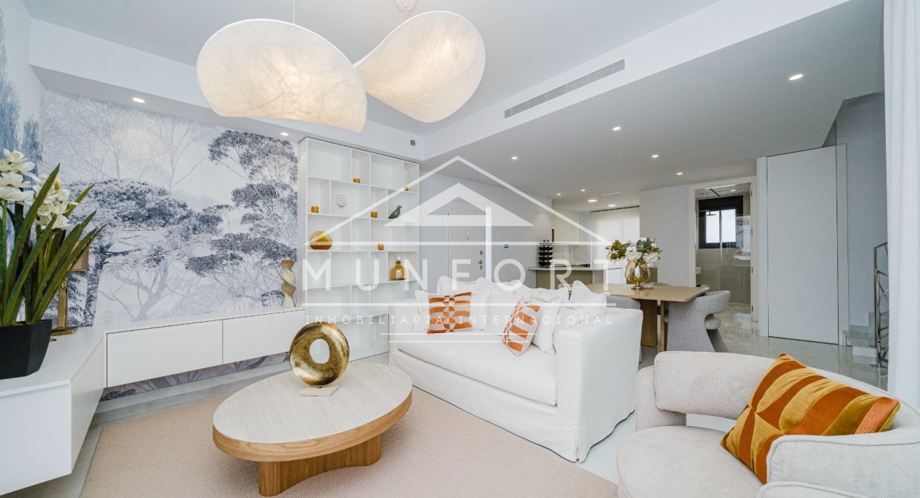 Revente - Villas -
Orihuela Costa