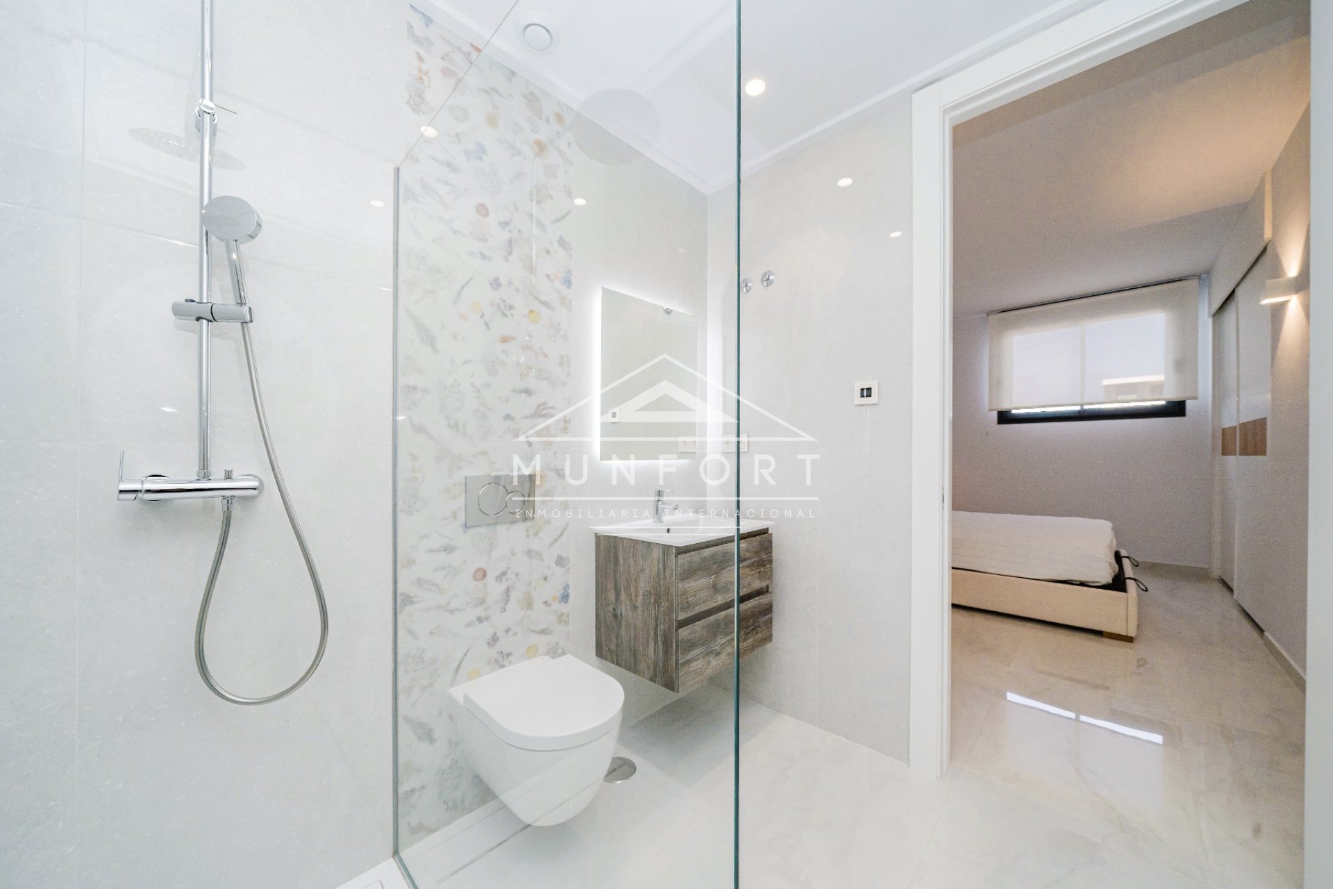 Revente - Villas -
Orihuela Costa