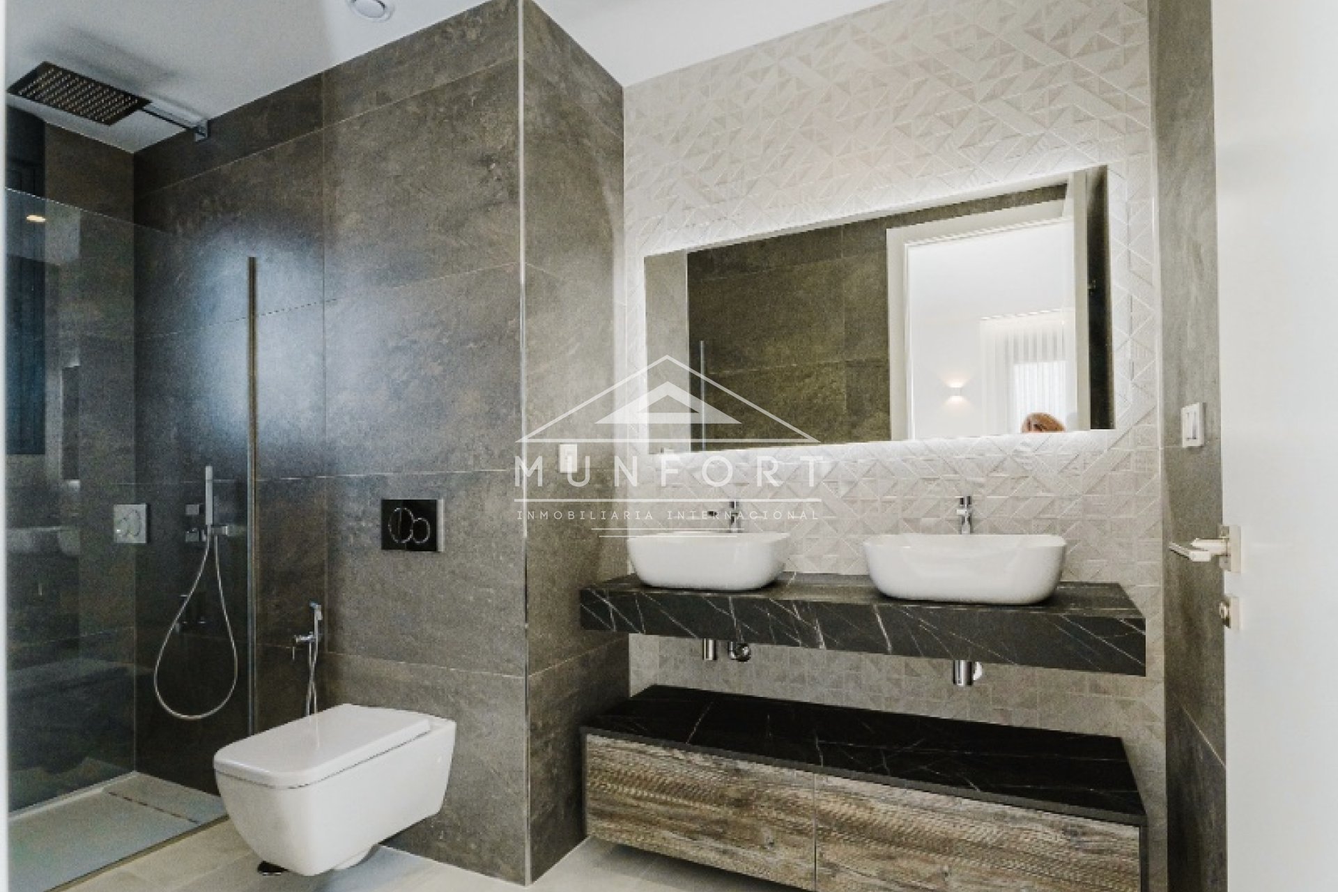 Revente - Villas -
Orihuela Costa