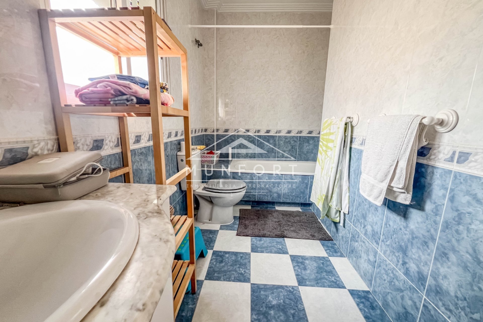 Revente - Villas -
Orihuela Costa