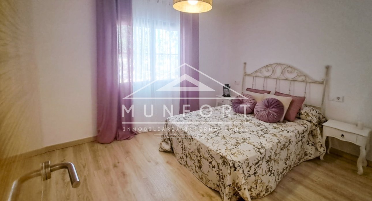 Revente - Villas -
Orihuela