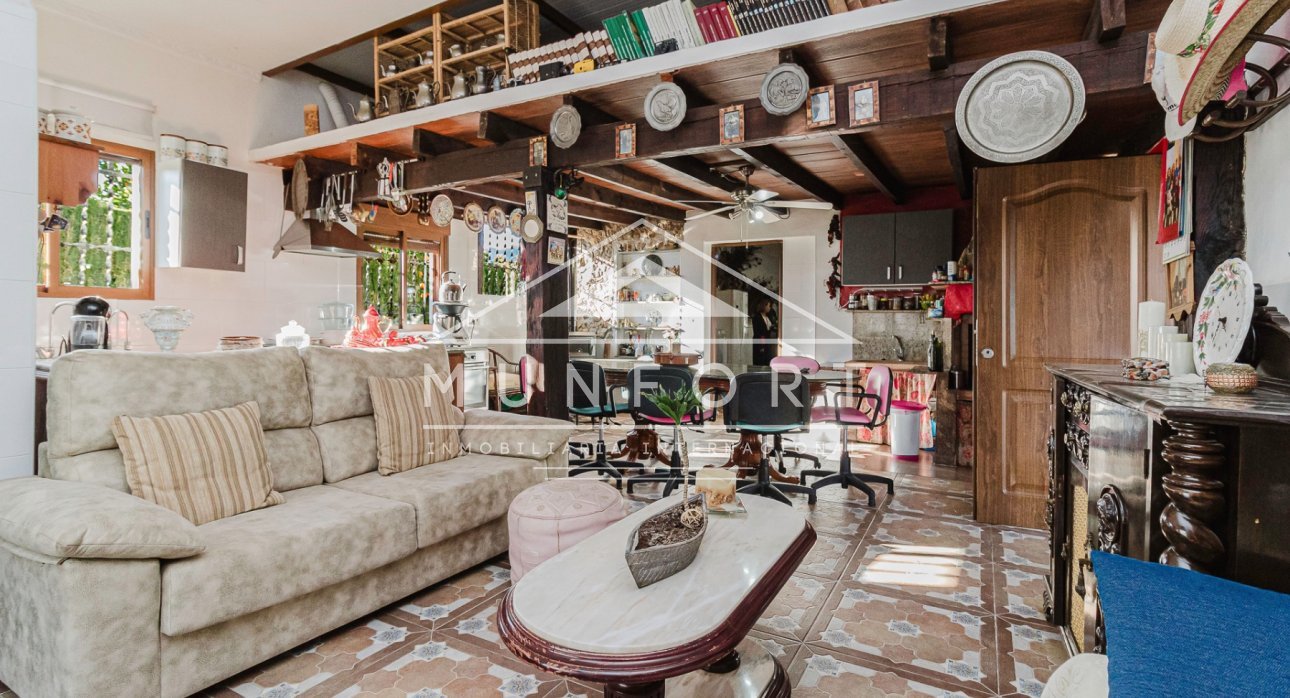 Revente - Villas -
Orihuela