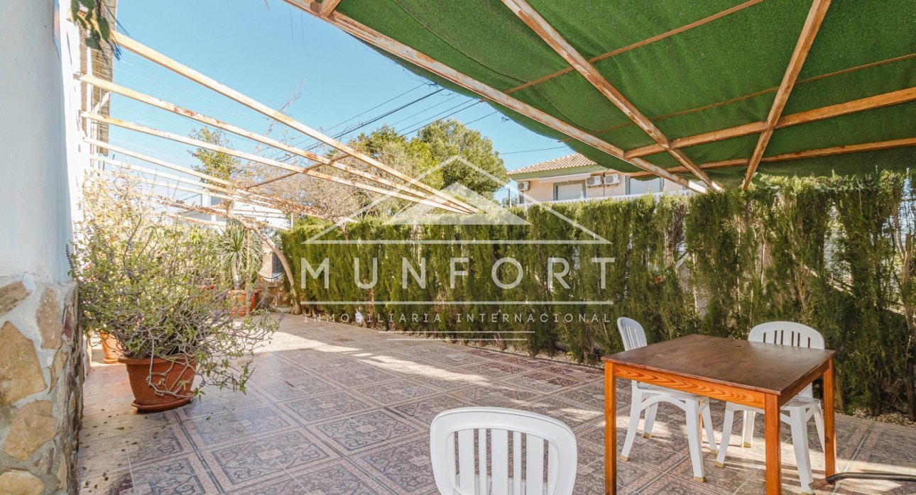 Revente - Villas -
Orihuela