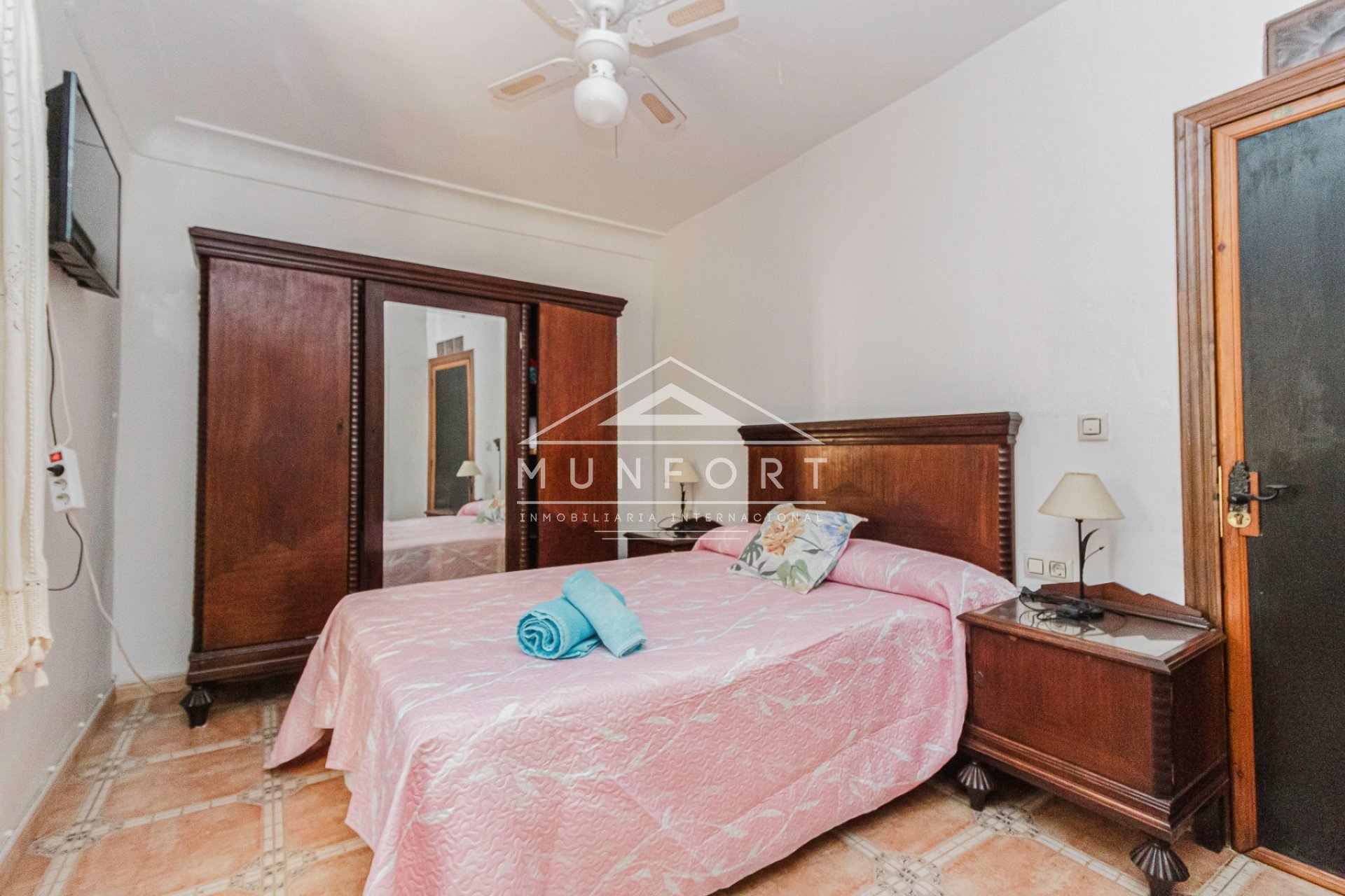 Revente - Villas -
Orihuela