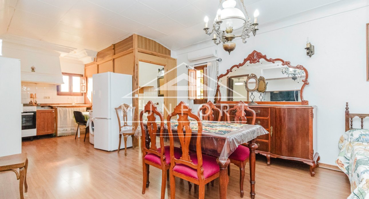 Revente - Villas -
Orihuela