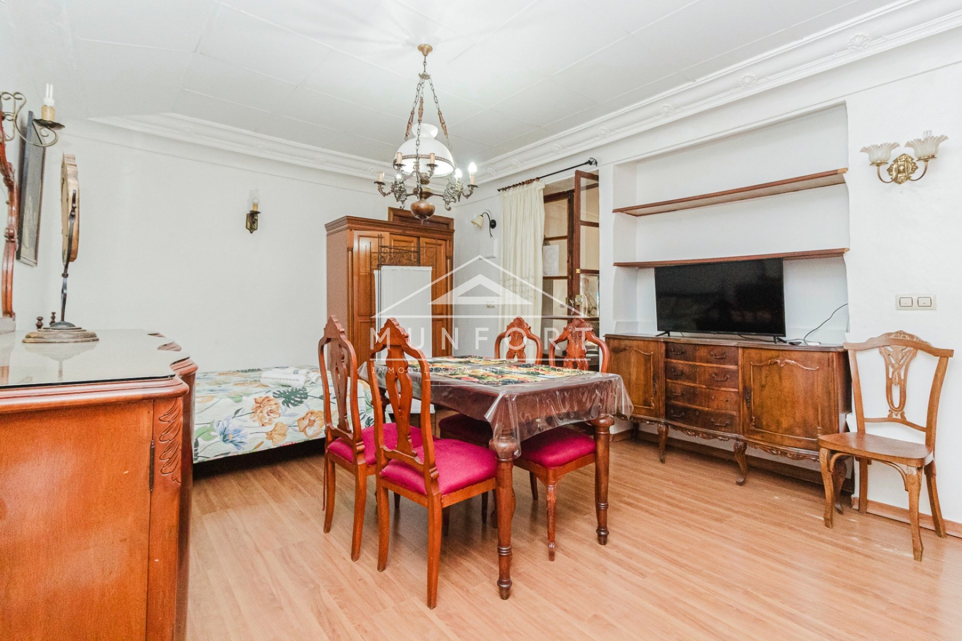 Revente - Villas -
Orihuela