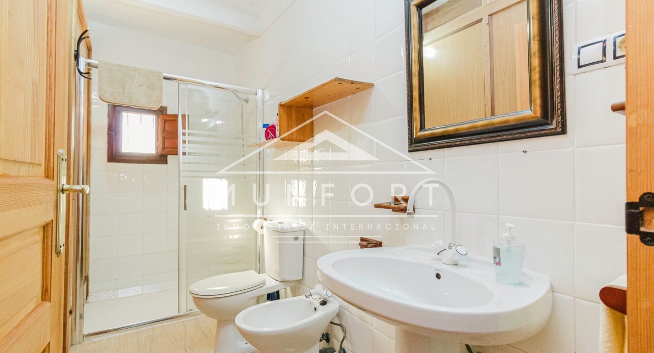 Revente - Villas -
Orihuela