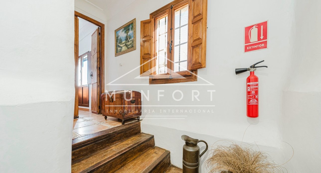 Revente - Villas -
Orihuela