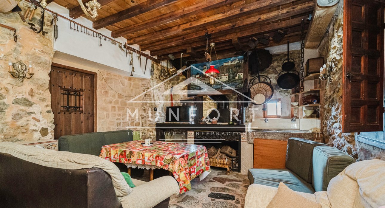 Revente - Villas -
Orihuela