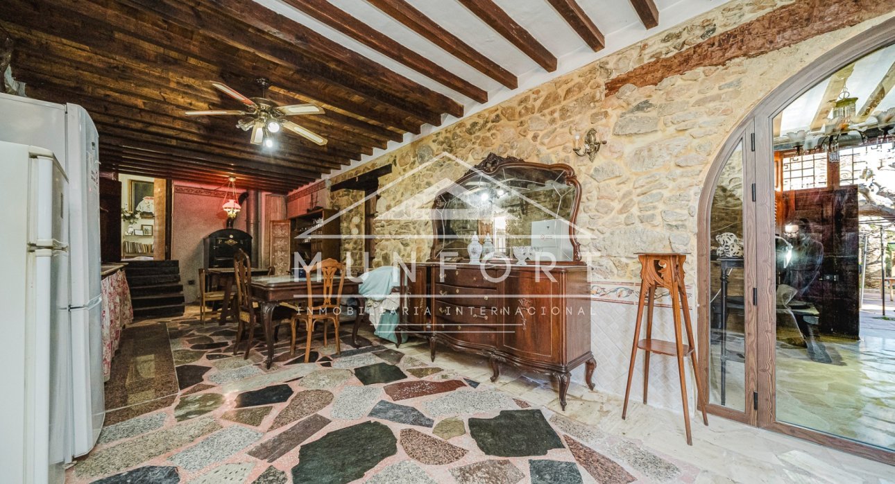 Revente - Villas -
Orihuela