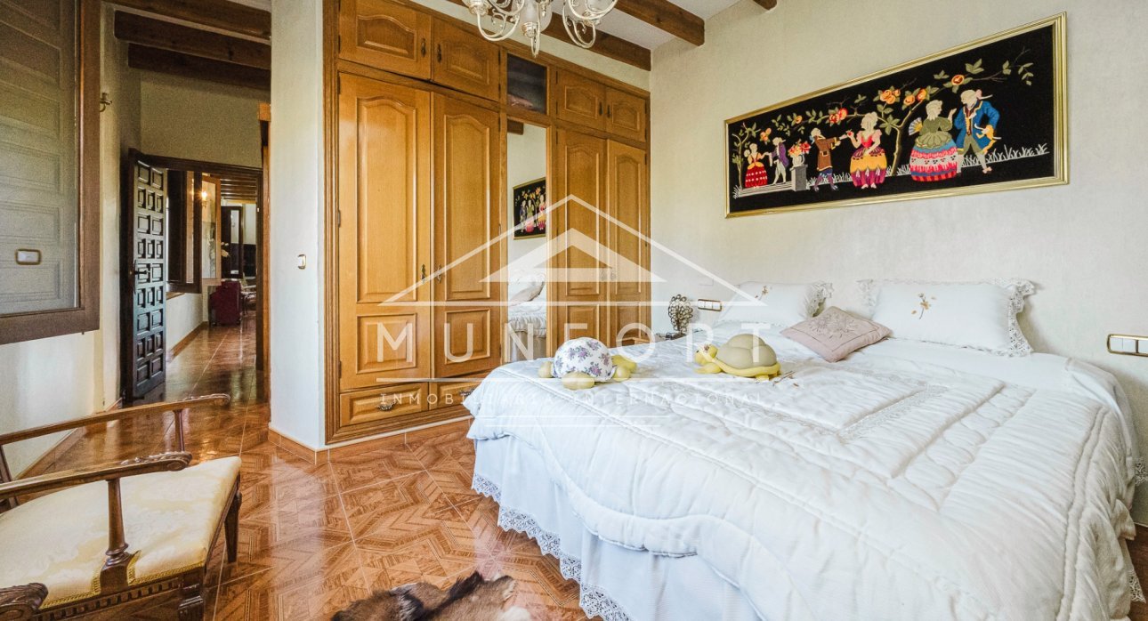 Revente - Villas -
Orihuela