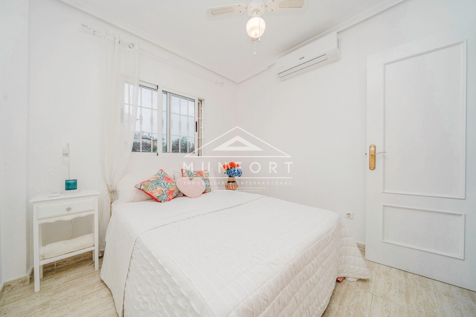 Revente - Villas -
Pilar de la Horadada - Mil Palmeras