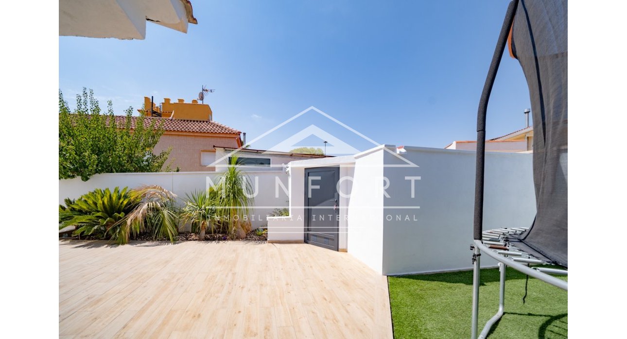 Revente - Villas -
Pilar de la Horadada - Pinar de Campoverde