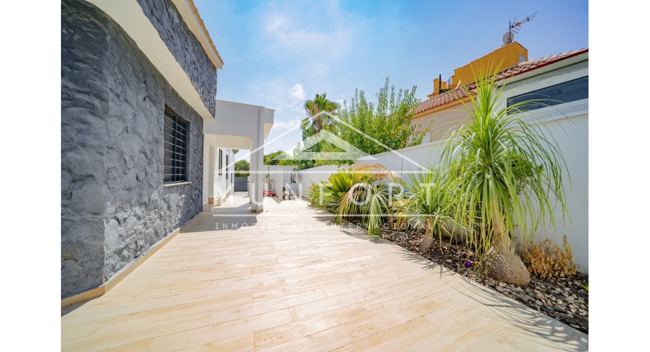 Revente - Villas -
Pilar de la Horadada - Pinar de Campoverde