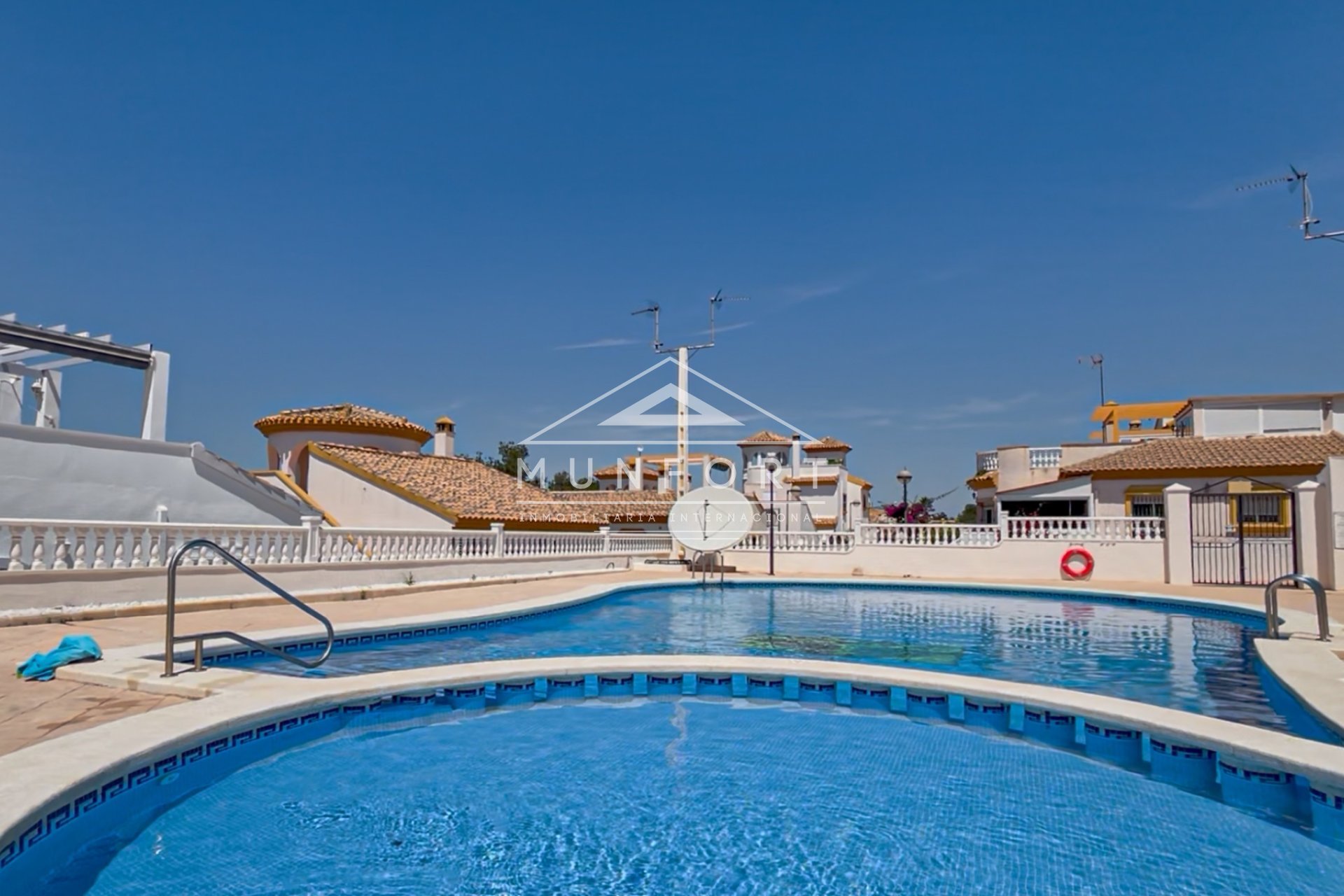 Revente - Villas -
Pilar de la Horadada - Pinar de Campoverde