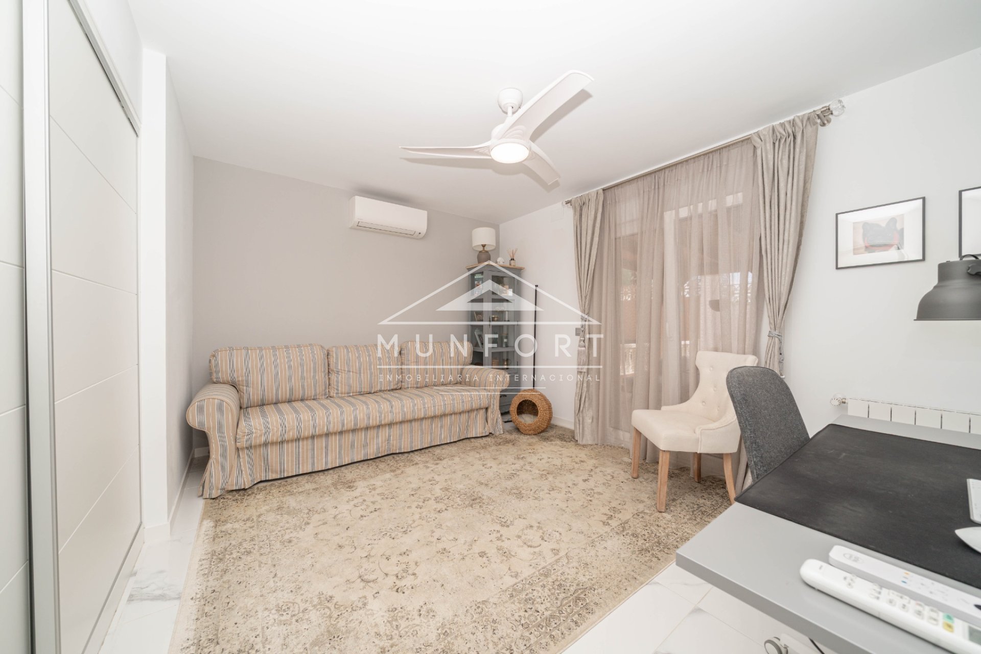 Revente - Villas -
Pilar de la Horadada - Pinar de Campoverde