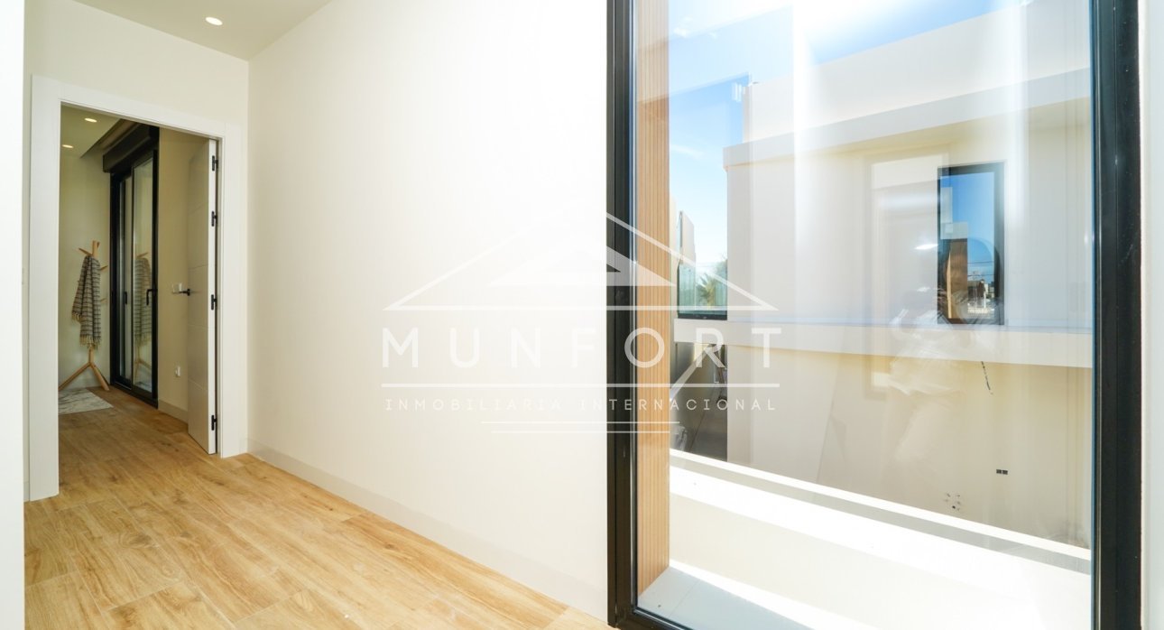 Revente - Villas -
Pilar de la Horadada - Torre de la Horadada