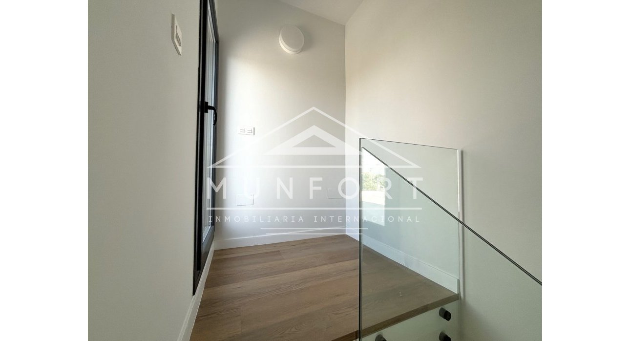 Revente - Villas -
Pilar de la Horadada