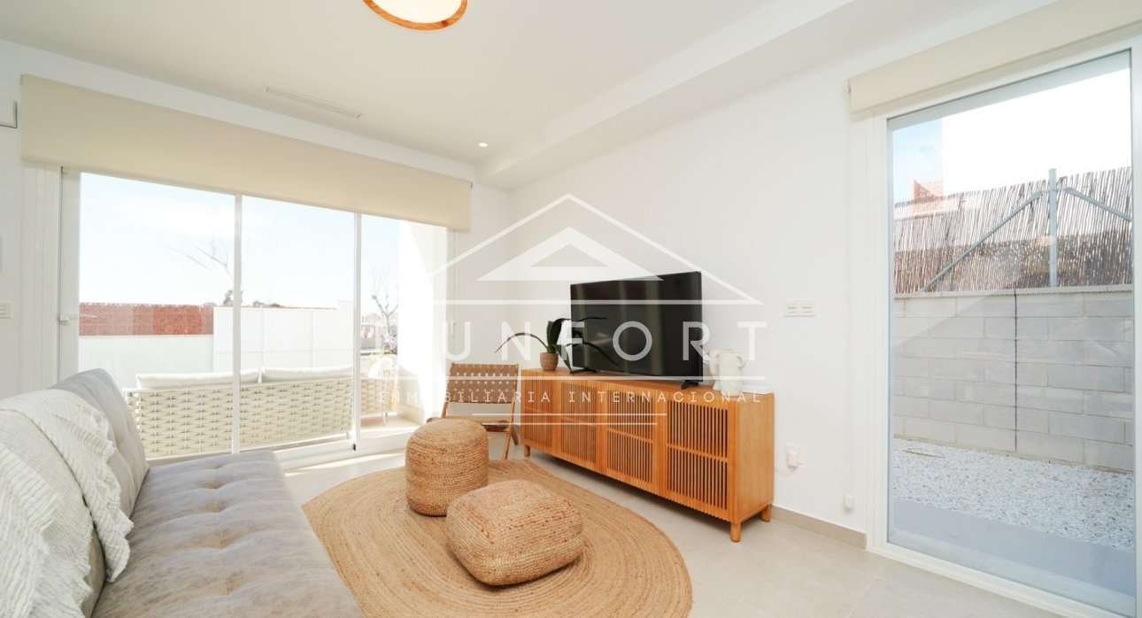 Revente - Villas -
Pilar de la Horadada