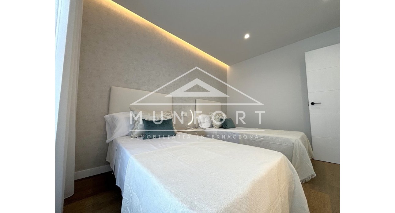 Revente - Villas -
Pilar de la Horadada