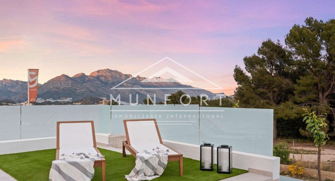 Revente - Villas -
Polop de La Marina 