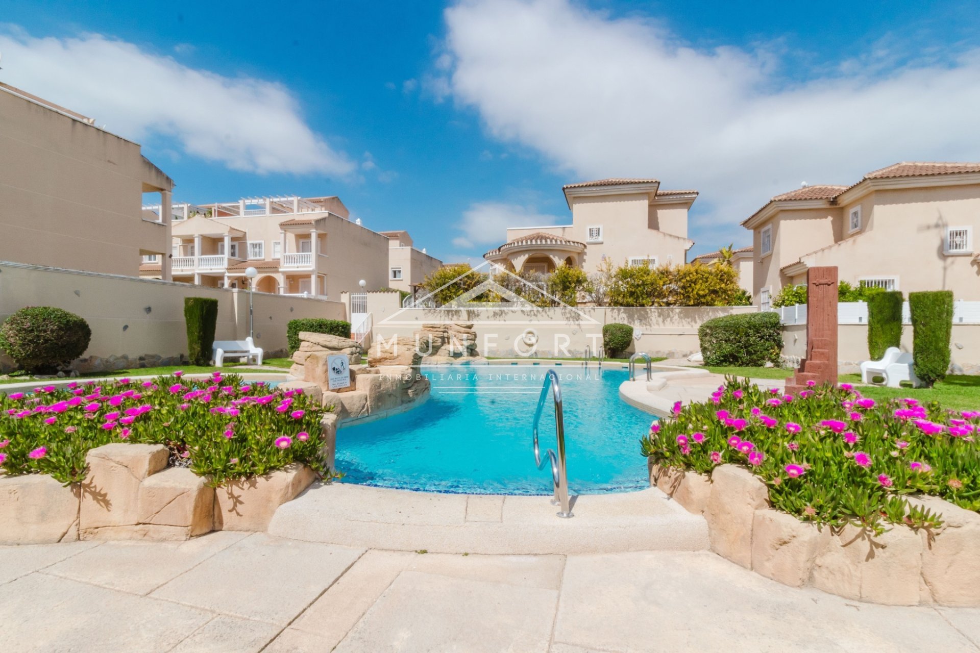 Revente - Villas -
Rojales - Ciudad Quesada