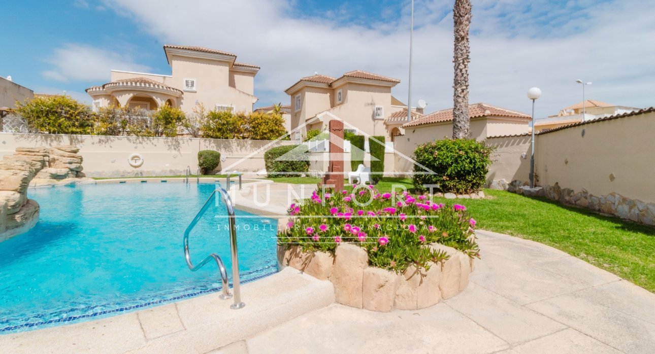 Revente - Villas -
Rojales - Ciudad Quesada