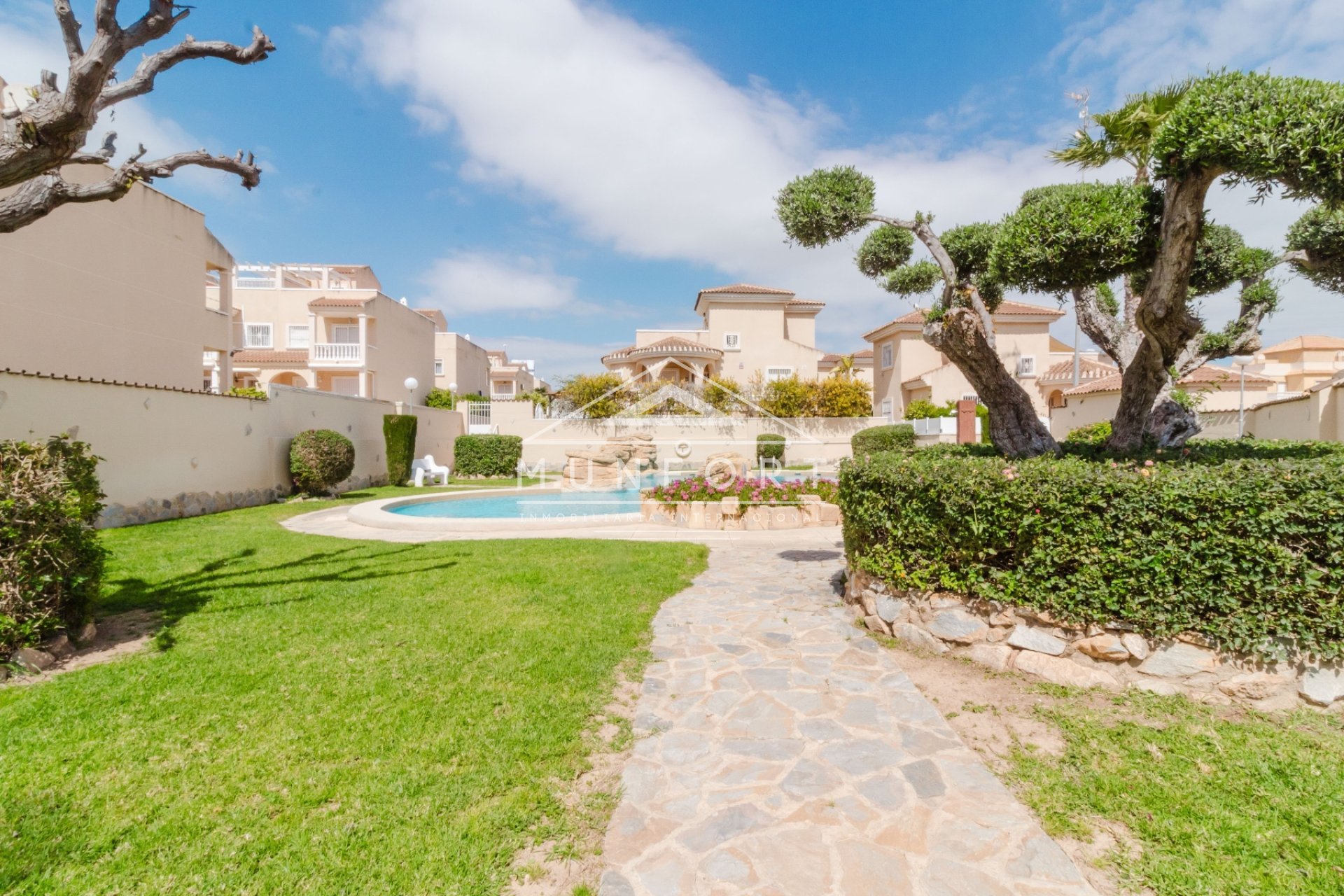 Revente - Villas -
Rojales - Ciudad Quesada