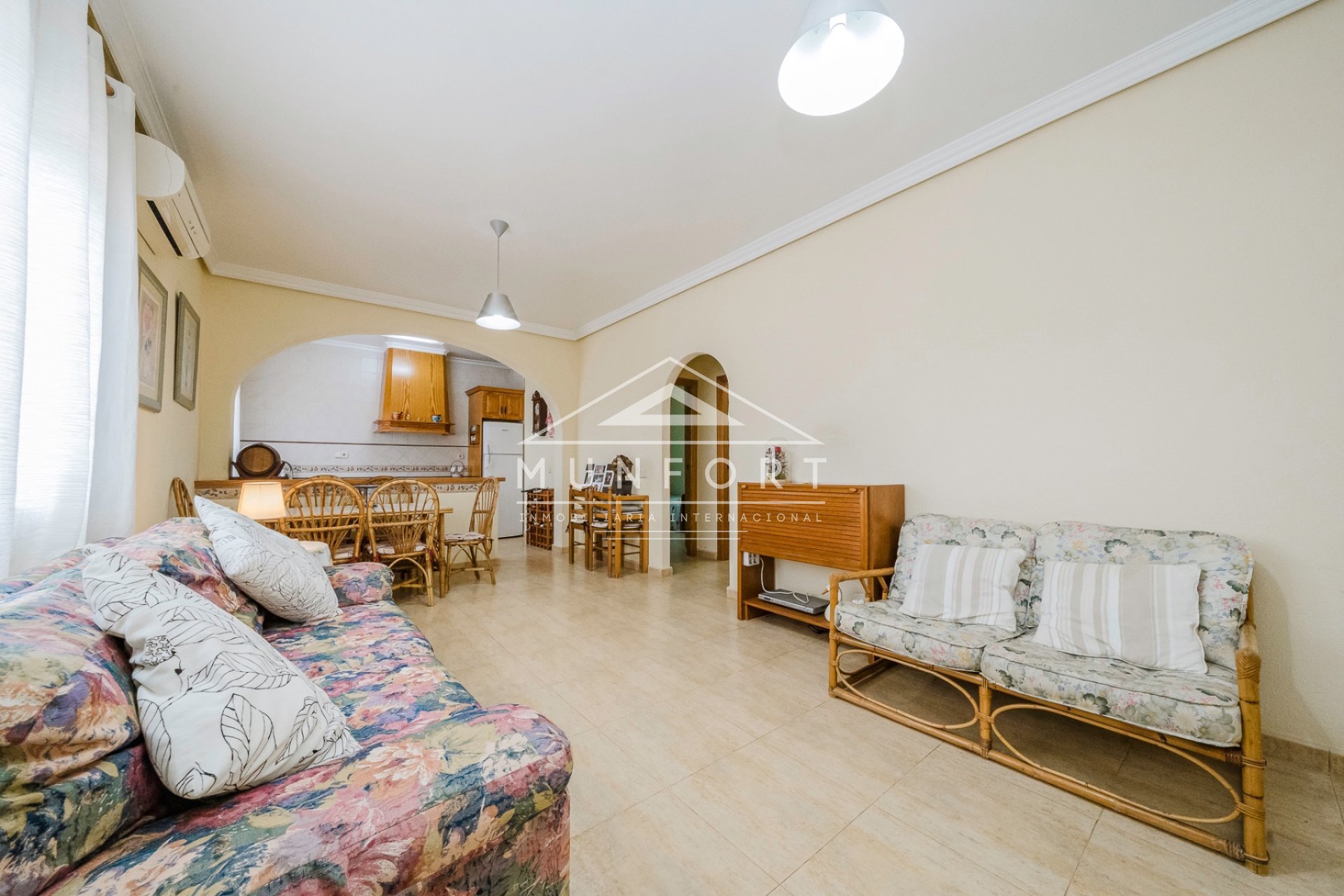 Revente - Villas -
Rojales