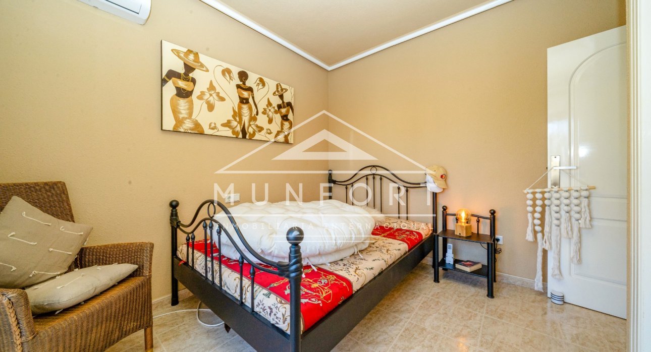 Revente - Villas -
Rojales