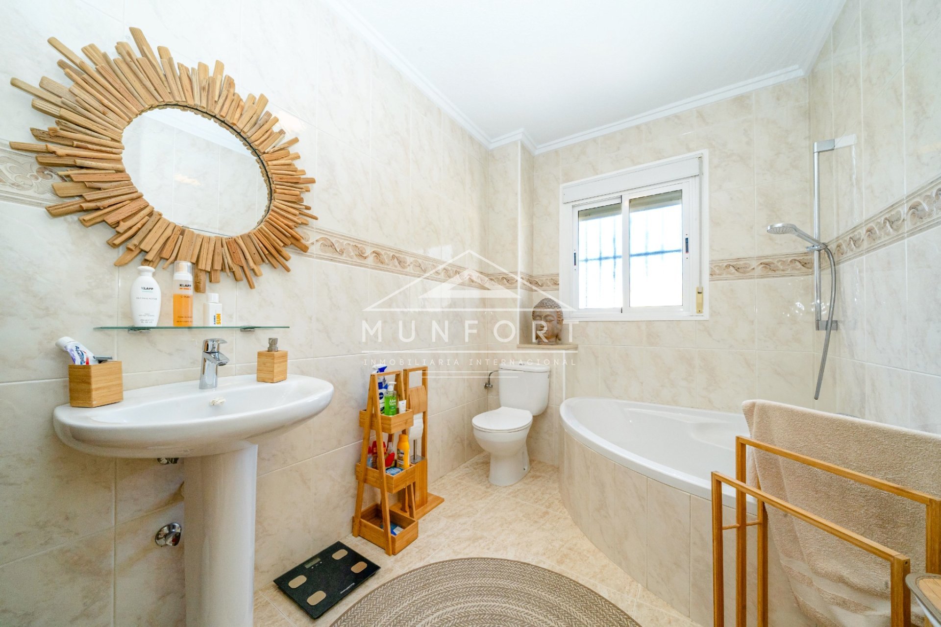 Revente - Villas -
Rojales