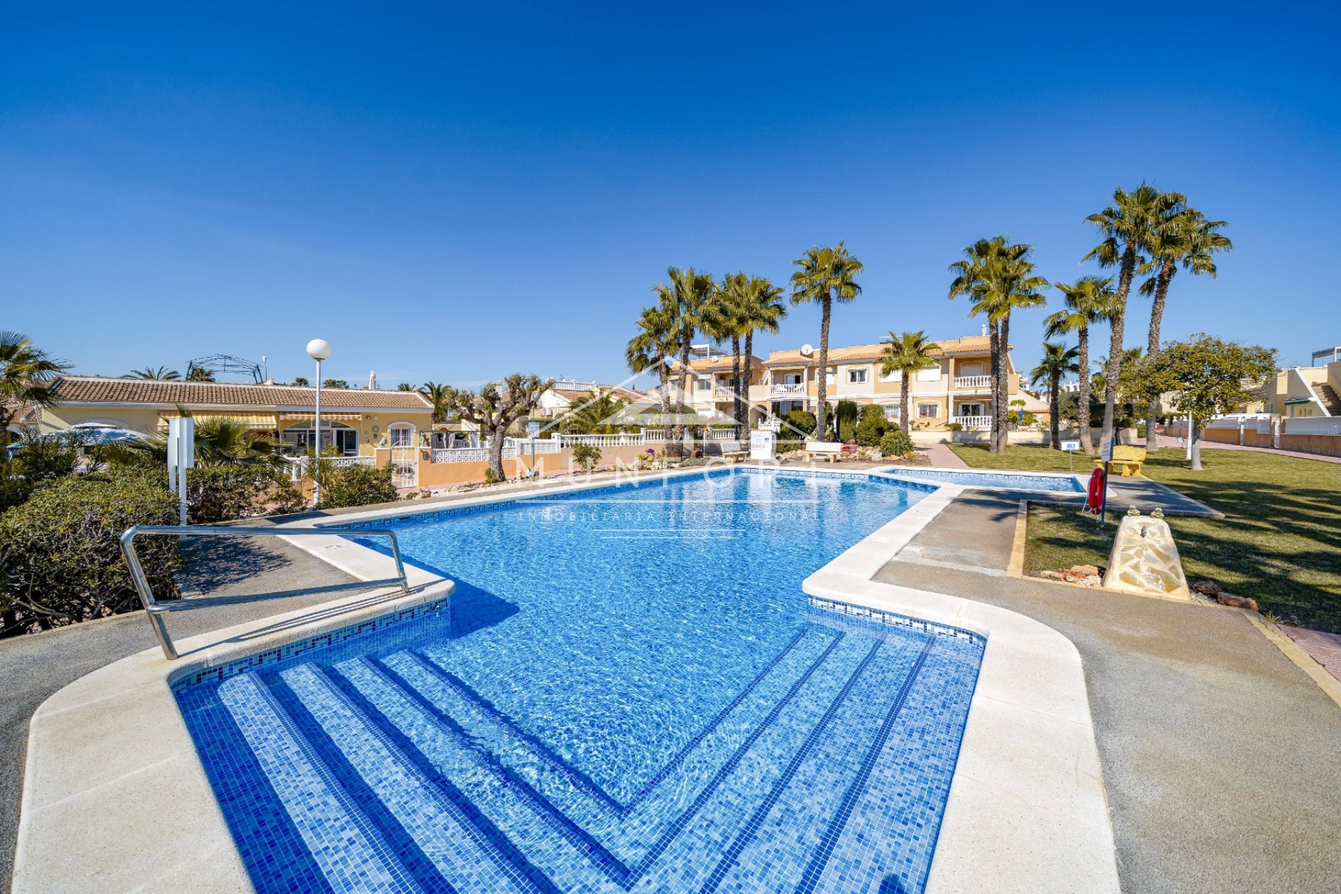 Revente - Villas -
Rojales