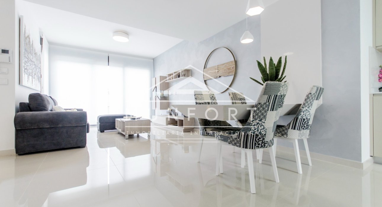 Revente - Villas -
San Miguel de Salinas