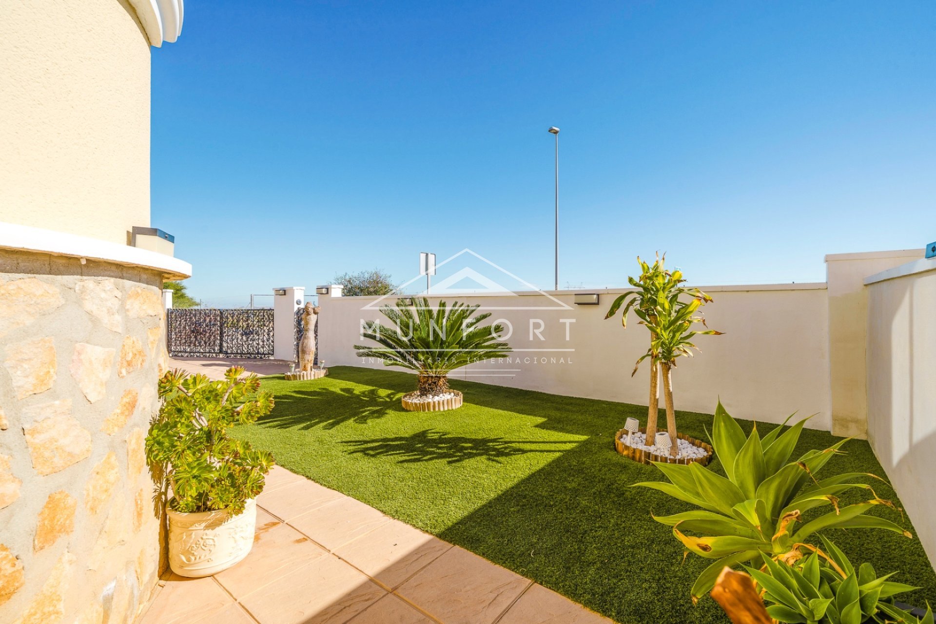 Revente - Villas -
San Miguel de Salinas