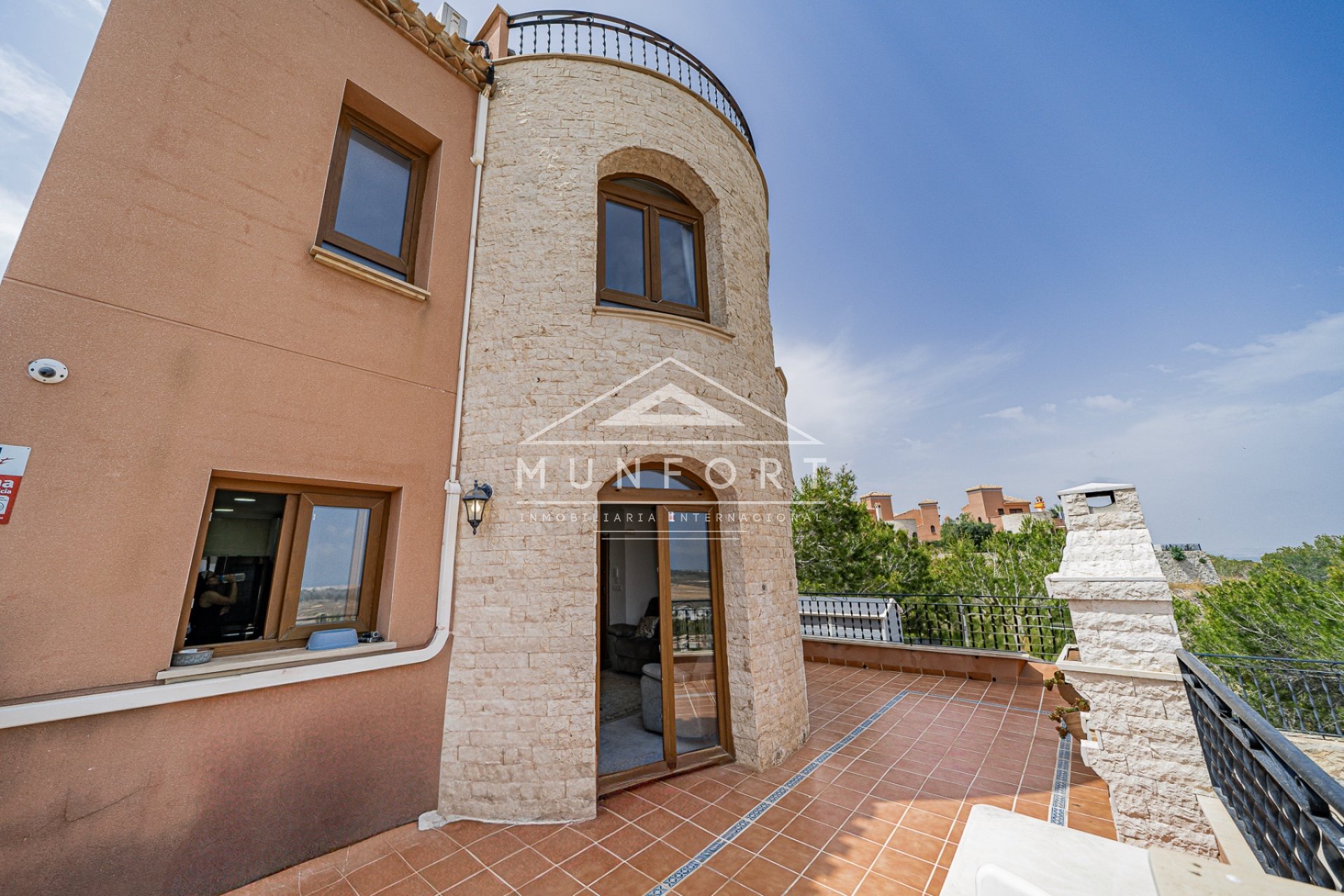 Revente - Villas -
San Miguel de Salinas