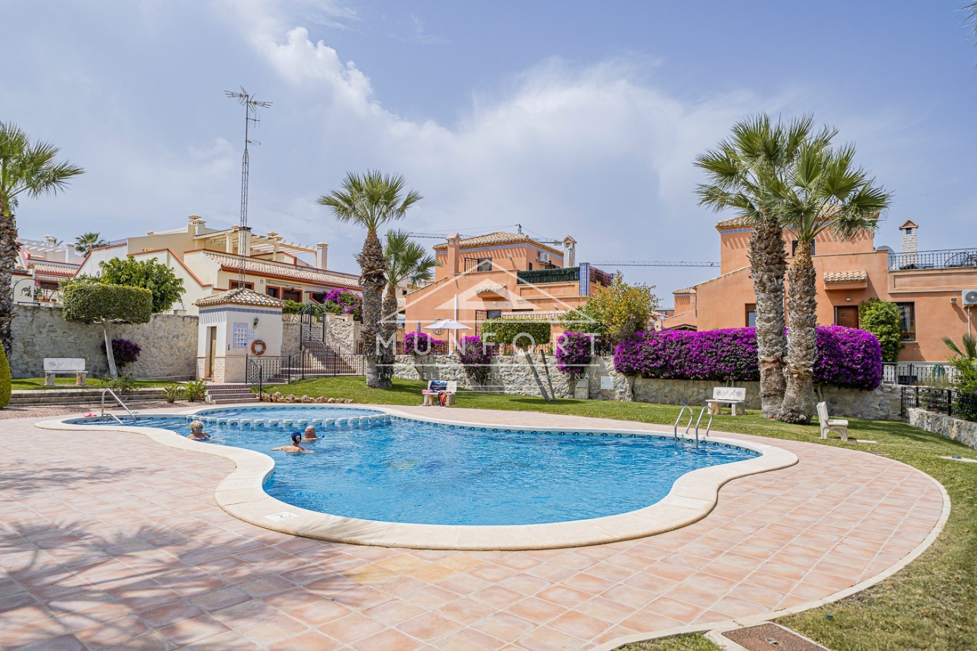 Revente - Villas -
San Miguel de Salinas
