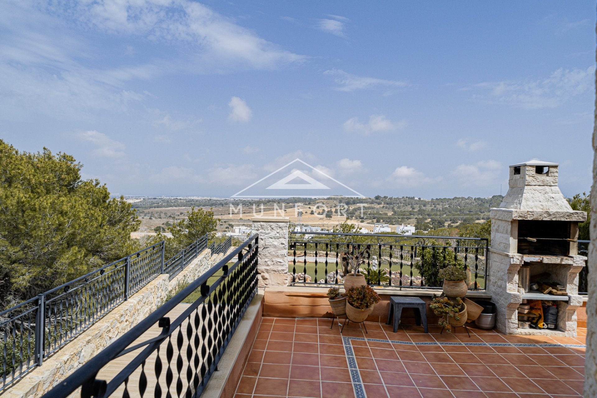 Revente - Villas -
San Miguel de Salinas